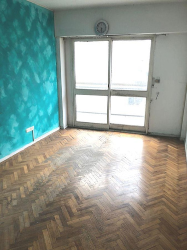 Imagen 1 de 11 de Venta - Tres Ambientes Con Balcon - Balvanera