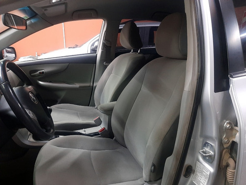 Imagen 10 de 15 de Toyota Corolla 1.8 Xei 2014