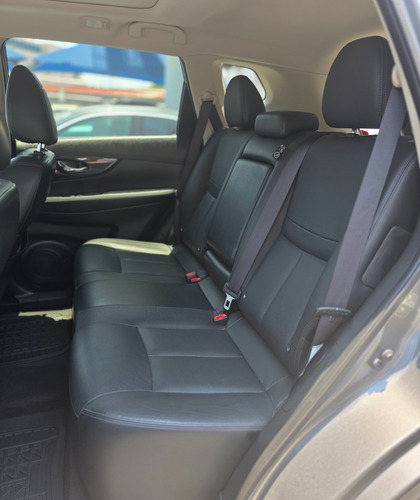 Nissan X-Trail 2.0 Exclusiv 2 Row Hybrid
