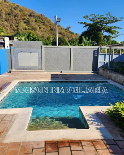 Se Vende Casa En Choroni Ideal Para Negocio Turistico