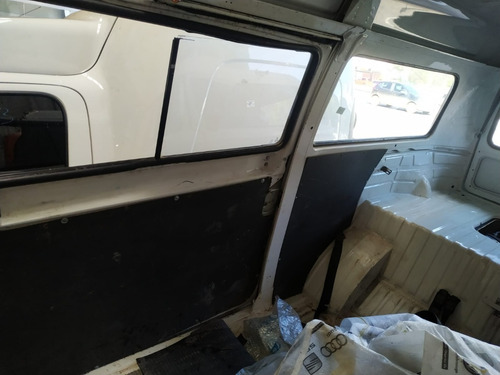 Imagem 9 de 13 de Sucata Volkswagen Kombi 1.4 8v Manual Ano 2014