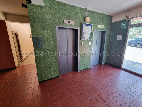 Ft Apartamento En Venta .- Playa Grande / Mls#24-24356