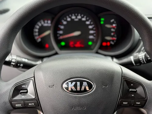 Kia Rio Spice R Summa 1.4
