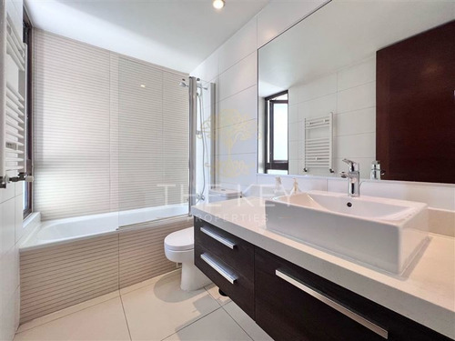 Imagen 23 de 30 de Amplia Casa En Venta De 4 Dormitorios Y Piscina - Mall Sport