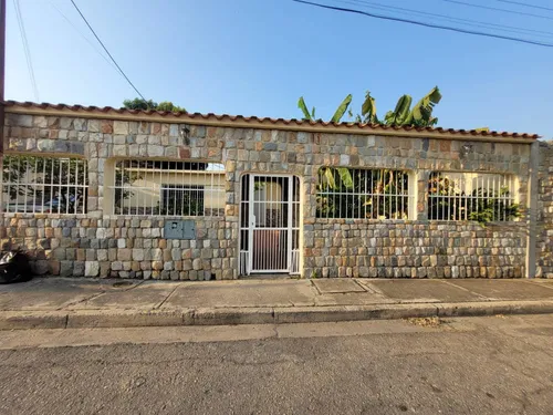 Vendo Casa Paraparal