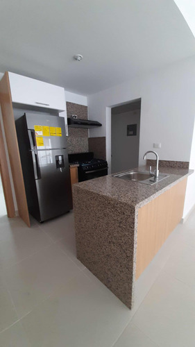 Apartamento En Renta En Bella Vista Norte Us800 Línea Blanca