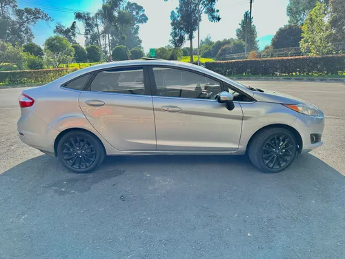 Ford Fiesta 1.6 Titanium At