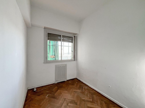 Venta - 4 Amb Con Dependencia Y Doble Balcón - Apto Crédito - Balvanera
