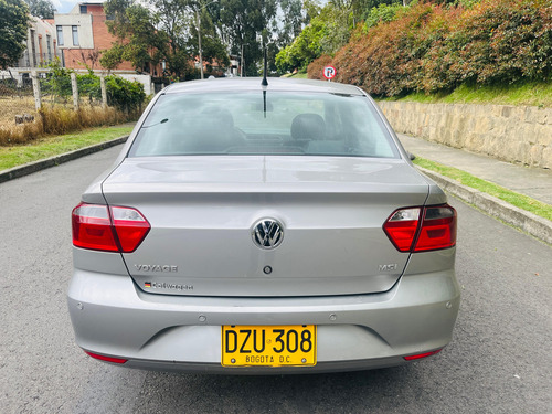 Volkswagen Voyage 1.6 Comfortline