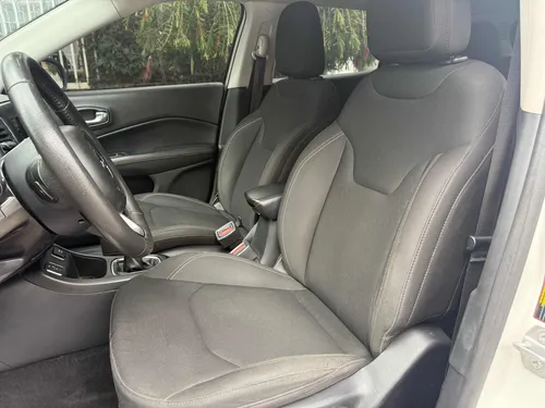 Jeep Compass 2.4 Sport 4x2