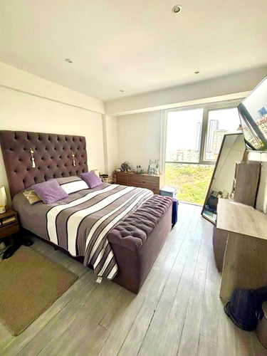 Vive Con Estilo En Argenta Towers, Bosque Real !