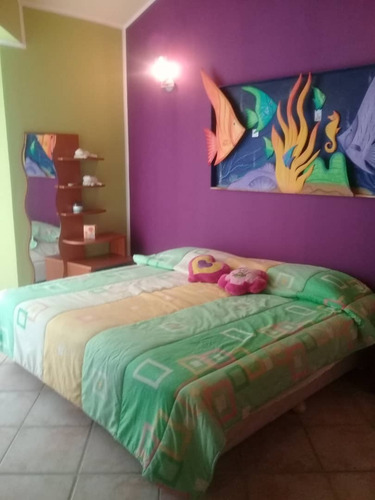 Imagen 4 de 10 de Penthouse En Res. Mallorquina - Tucacas Lema-641