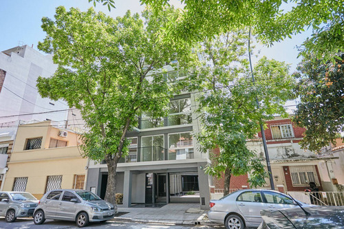 Imagen 1 de 30 de Venta - Depto 3amb Al Frente C/balcón Y Parrilla - Saavedra