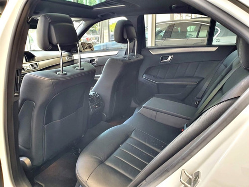Imagen 8 de 9 de Mercedes Benz E 350