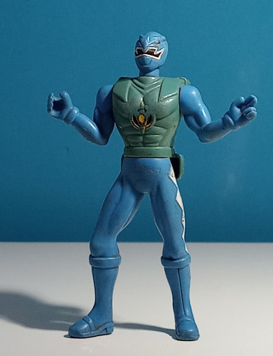Muñeco Power Rangers Azul / Billy Cranston 2005 (Usado)