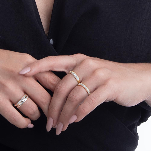 Anel Pavê Em Ouro 18k Com 61 Pontos De Diamante Aro 18