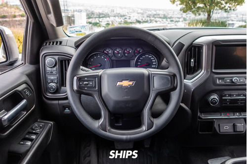 Chevrolet Silverado 4.3 V6 2500 Wt Doble Cabina 4x4 At