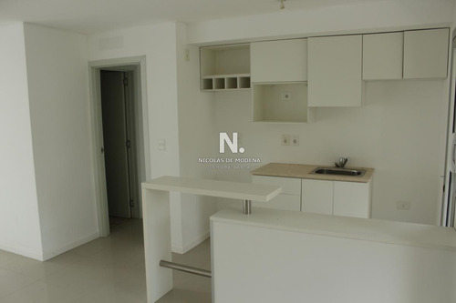 Hermoso Departamento En Venta De 2 Dormitorios.- Ref: 3327
