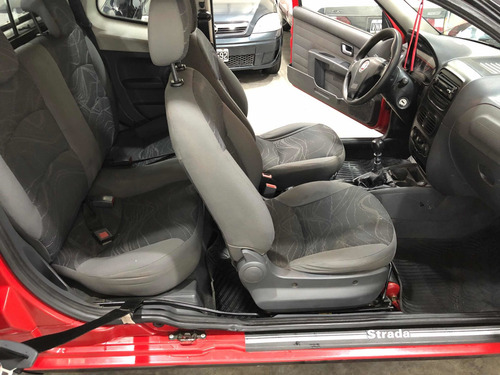 Imagen 12 de 15 de Fiat Strada 1.4 Working Cd 2015