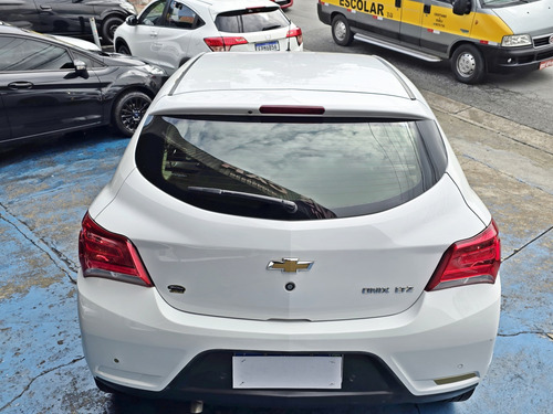 Chevrolet Onix 1.4 MPFI LTZ 8V FLEX 4P AUTOMÁTICO