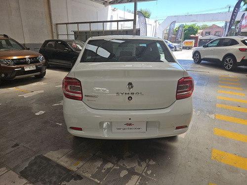 Renault Symbol Symbol Mt 1.6 2022