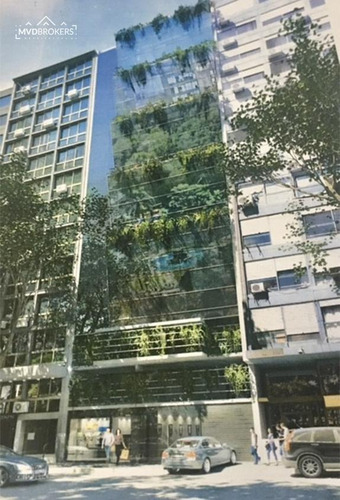 Imagen 22 de 24 de Venta De Apartamento 1 Dormitorio En Centro (montevideo) | Piso 10 | Proximo A 18 De Julio | A Estrenar