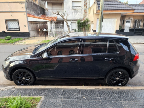 Imagen 4 de 7 de Volkswagen Golf 2015 1.4 Highline Tsi Dsg