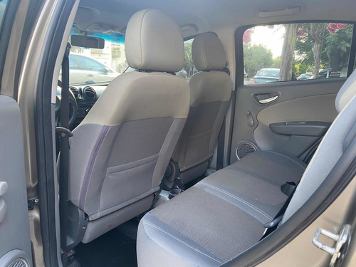 Fiat Palio 1.6 Essence 115cv 2014