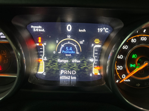 Jeep Wrangler 3.7 Unlimited Sahara 3.6 4x4 At