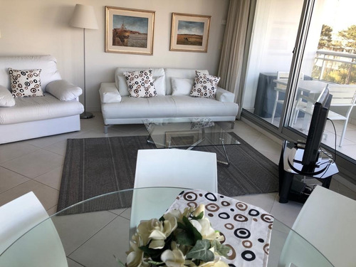 Imagen 2 de 12 de Excelente Apartamento Ocean Drive 2, Punta Del Este, Parada 3