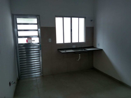 Imagem 3 de 11 de Três Sobrados C/2 Dorm. 2 Wc. Sala, Cozinha, Gar., Quintal. - V190