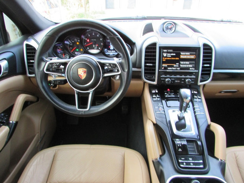 Imagen 12 de 15 de Porsche Cayenne 2016