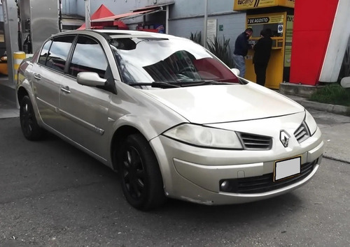 Imagen 7 de 9 de Contratapa Combustible Renault Megane 2