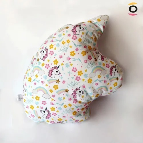 Imagen 2 de 2 de Cojín Con Forma Marca Orbelane Modelo Unicornio