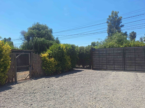 Parcela Con 2 Casas Independientes