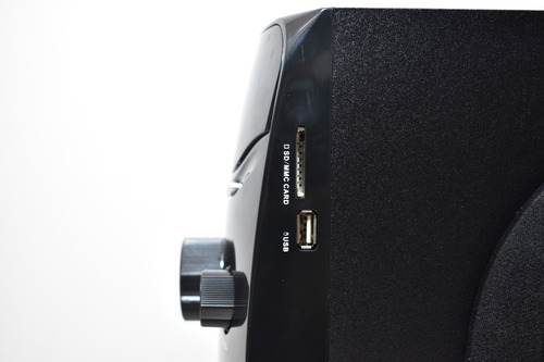 Parlante Pc Notebook Tv 2.1 Nisuta 220v 20w Bluetooth Fm Sd