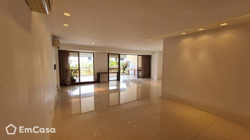 Imagem 1 de 10 de Apartamento À Venda Em Rio De Janeiro - 27610