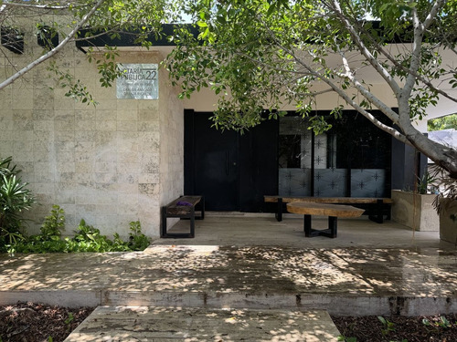 Casa En Renta En San Damian, Ideal Para Oficinas O Notarias