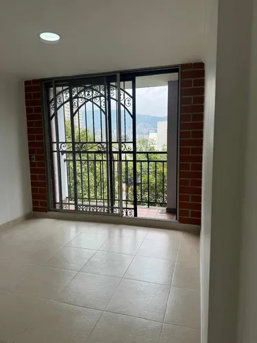 Hermosa Casa Y Con Una Excelente Localización