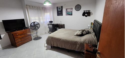 4 Dorm En Suite - Galería - Quincho - 1.500mts2 Terreno