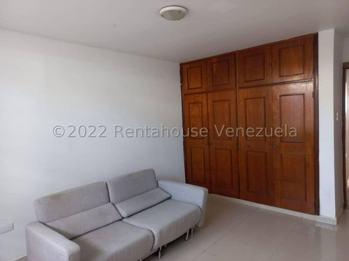 Imagen 22 de 29 de Hermosa Casa Unifamiliar, Moderna, Con Cocina Semiequipada En Trigal Norte, Pisos De Porcelanato, Area De Bar Con Aire Splitt Que Abarca Para La Sala Patio Confortable, Ubicada En Calle Cerrada