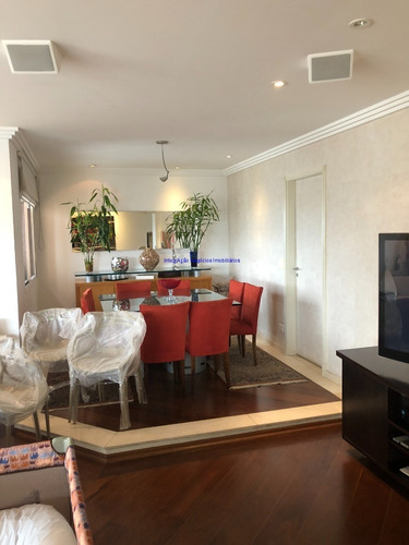 Imagem 9 de 25 de Apartamento 220m², 04 Dormitórios (sendo 02 Suítes, 01 Máster), 04 Banheiros E 04 Vagas Na Garagem. Condomínio Com Portaria, Segurança 24hrs, Piscina - 21010600 - 34158111