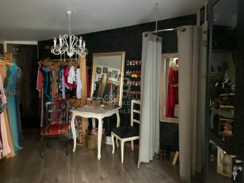 Local Comercial En Plaza Lo Castillo