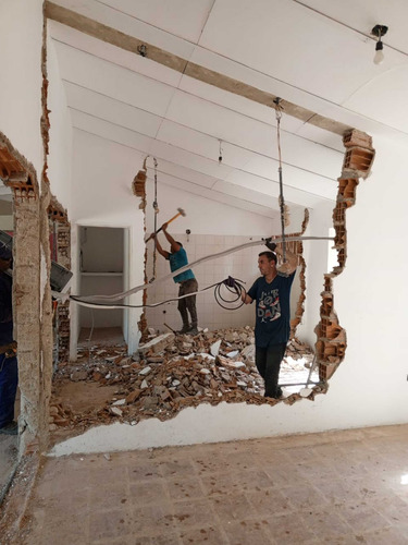 Demolición De Obras Civiles De Edificaciones Y Estructuras