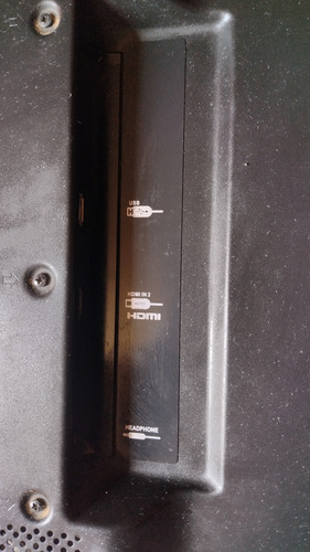 Tv Marca Tcl 26 Pulgadas, Para Repuesto. (Usado)