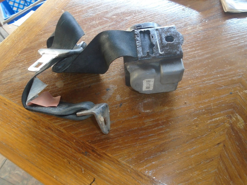 Vendo Broches Cinturon De Seguridad De Daewoo Cielo, 1996