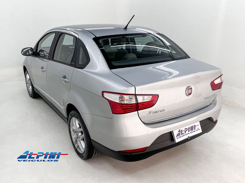 Fiat Grand Siena MPI ESSENCE 16V