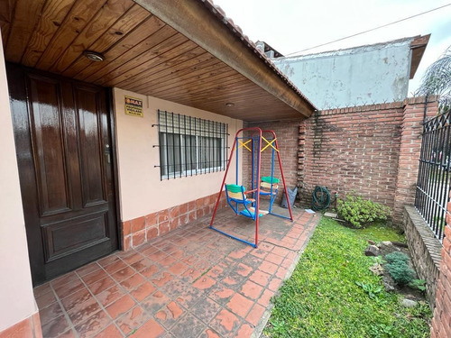 Imagen 8 de 30 de Posible Permuta Por Dpto - Venta Casa - Ciudad Evita