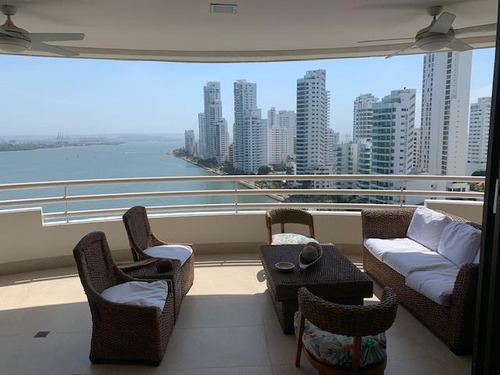 Venta Apartamento De 4  Alcobas Frente A La Bahia  Bocagrande