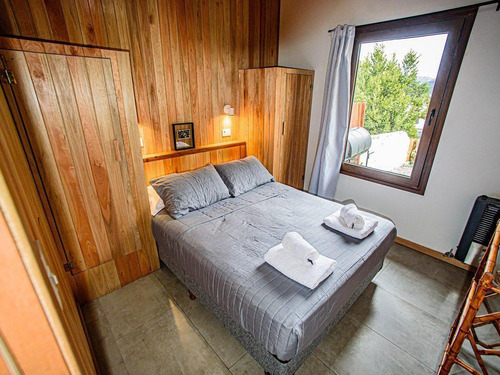 Venta Casa Tradicional + Cabaña Moderna -zona Centro